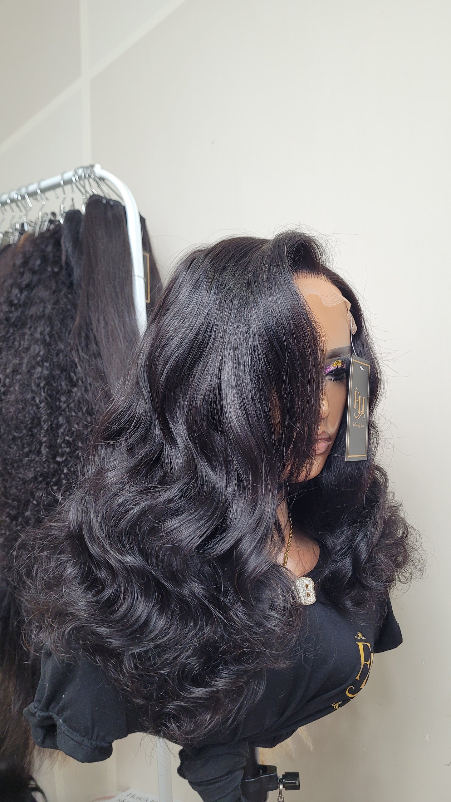 Noir Velvet Glam Wig