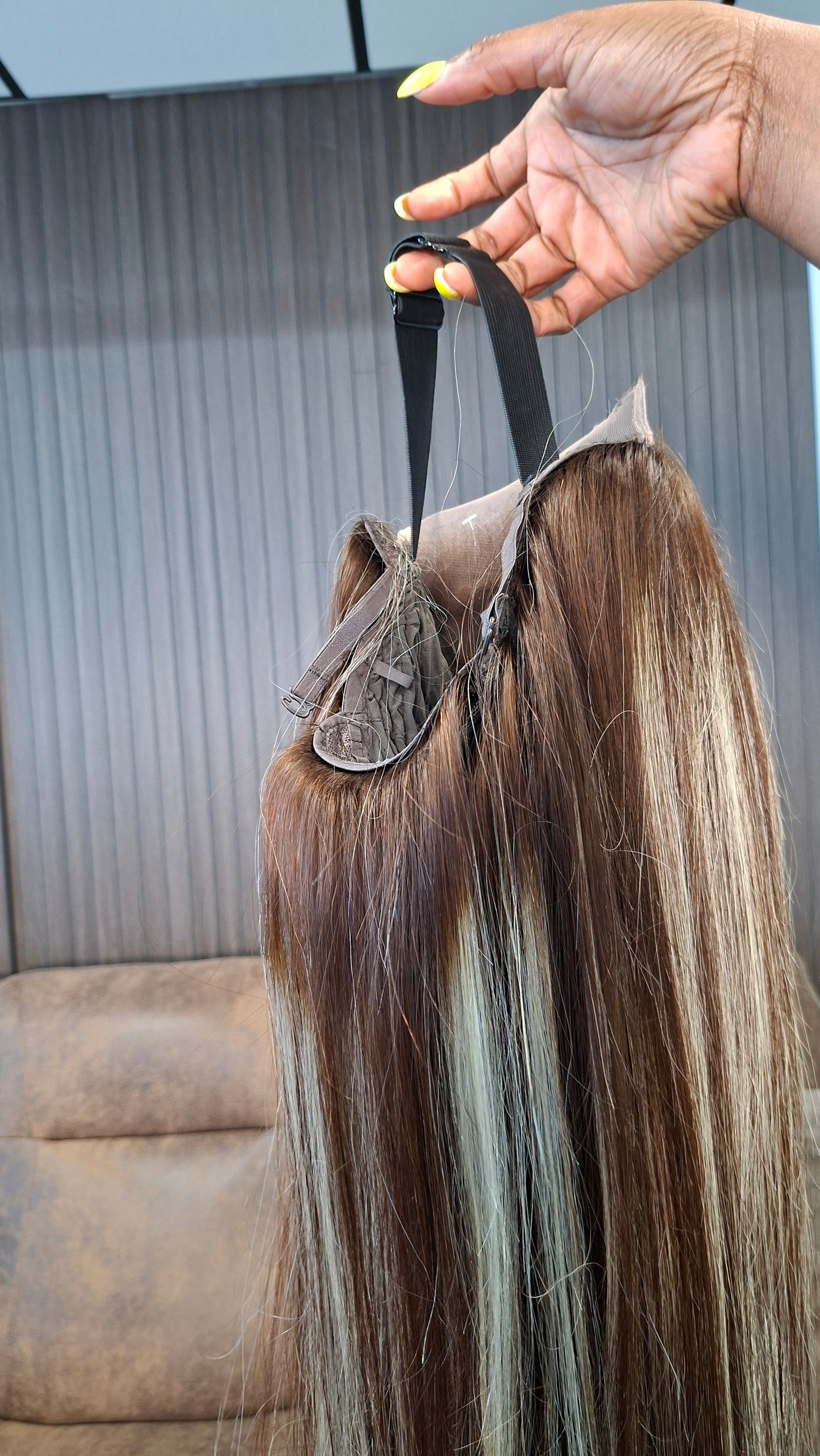 Sleek Aura Straight