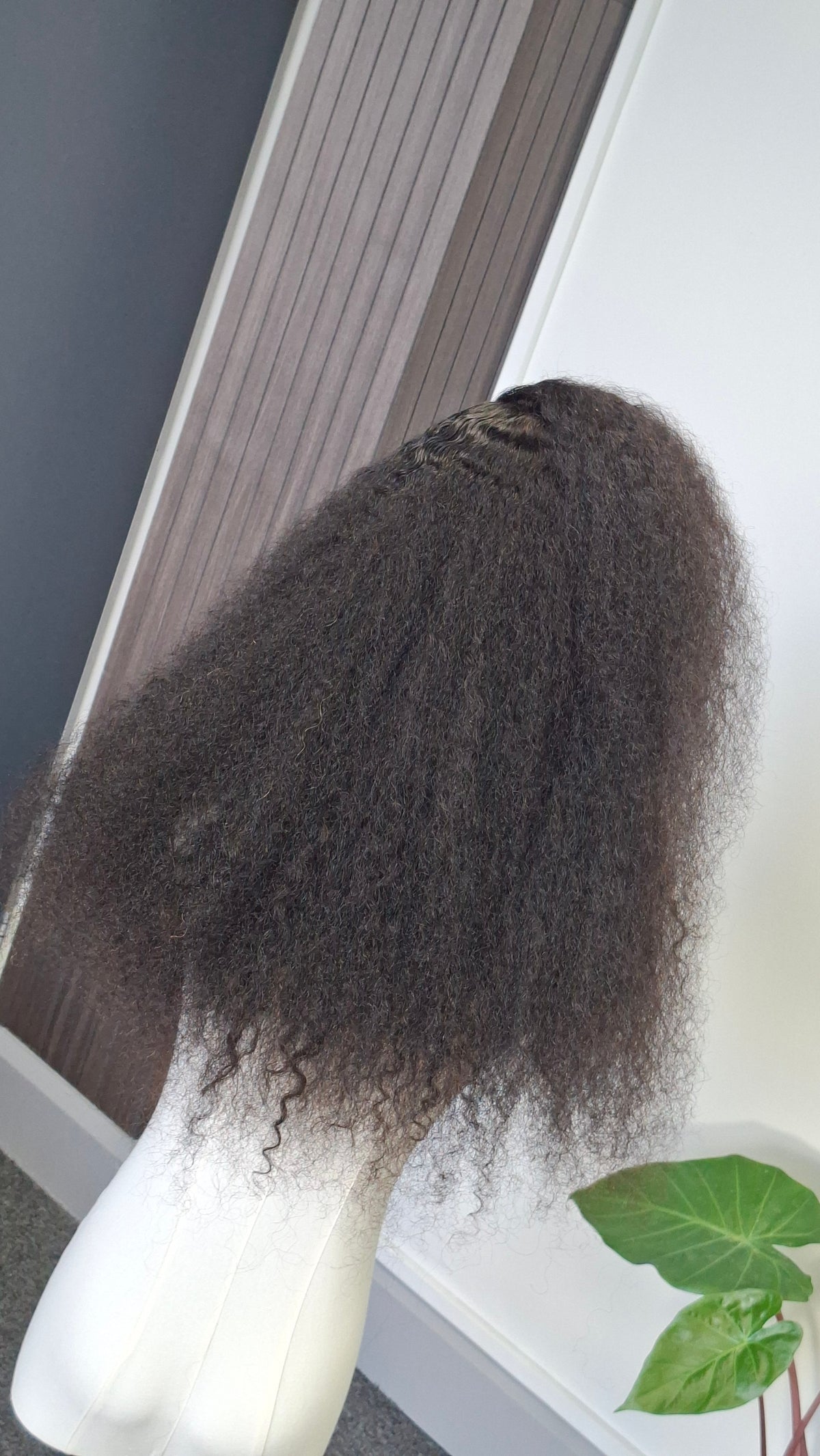 Chantel burmese curly wig