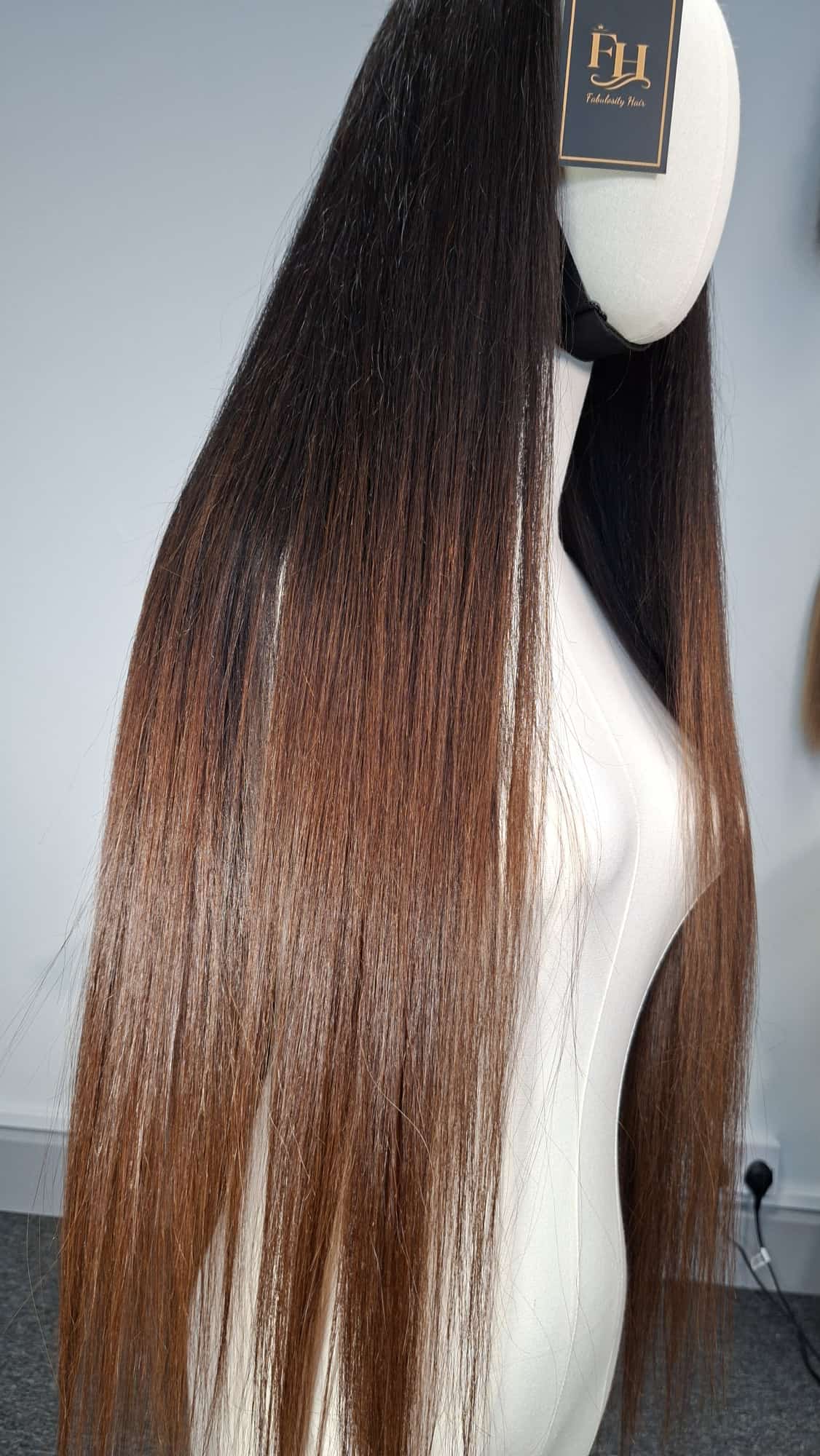 Champagne Luxe Bone Straight Wig