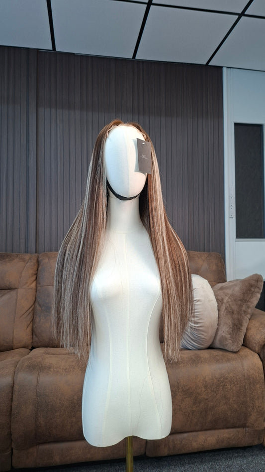Sleek Aura Straight